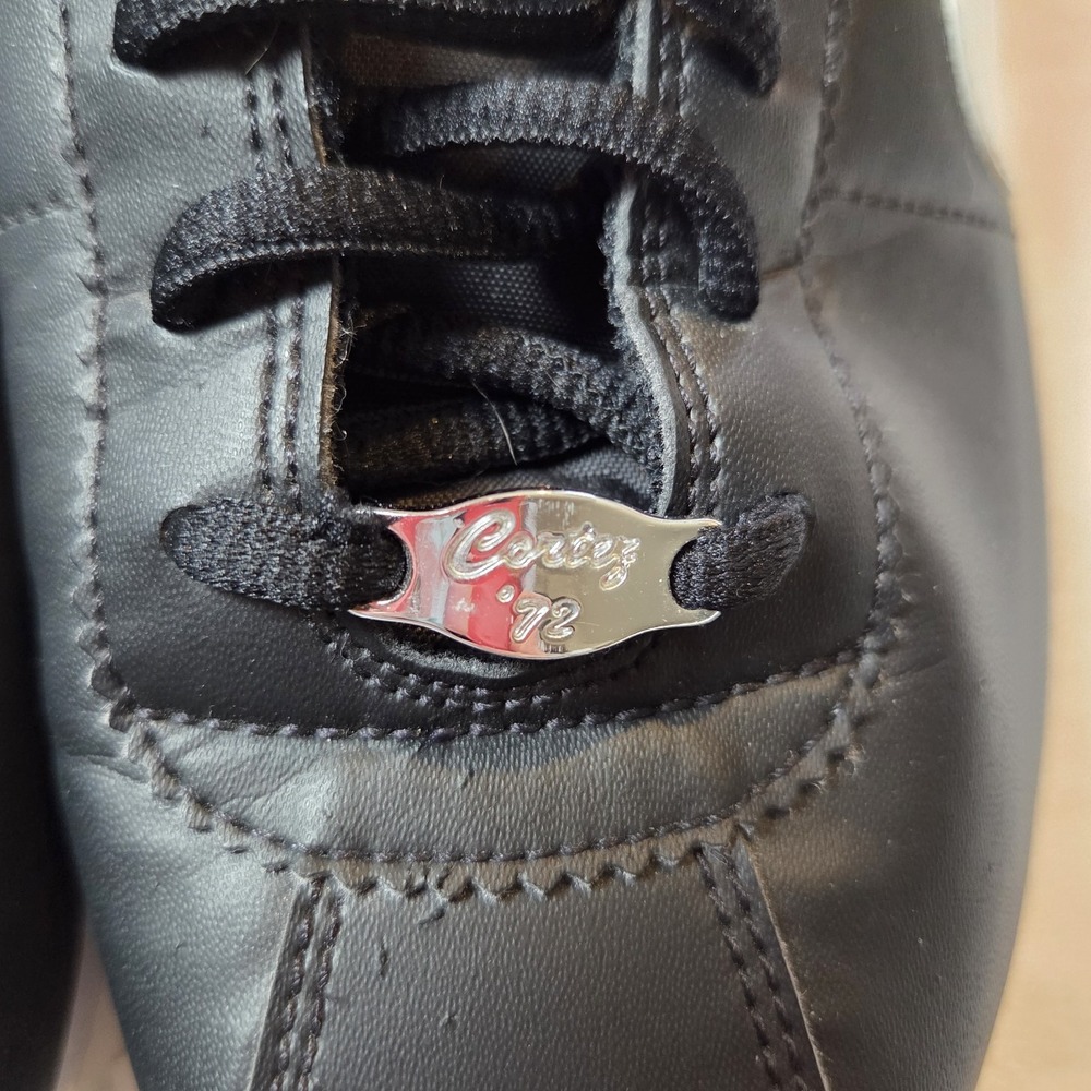 Nike Cortez Classic Sneakers Women's 8.5 Black Leather White Swoosh Athleisure - Picture 7 of 11